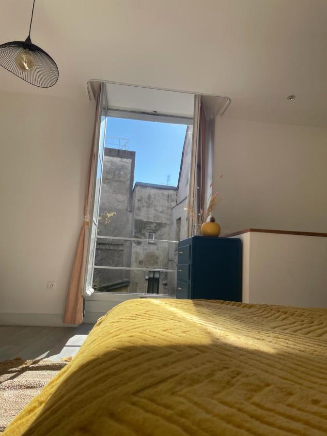 Le Relais Du Petit Lion Apartment Blois Bagian luar foto